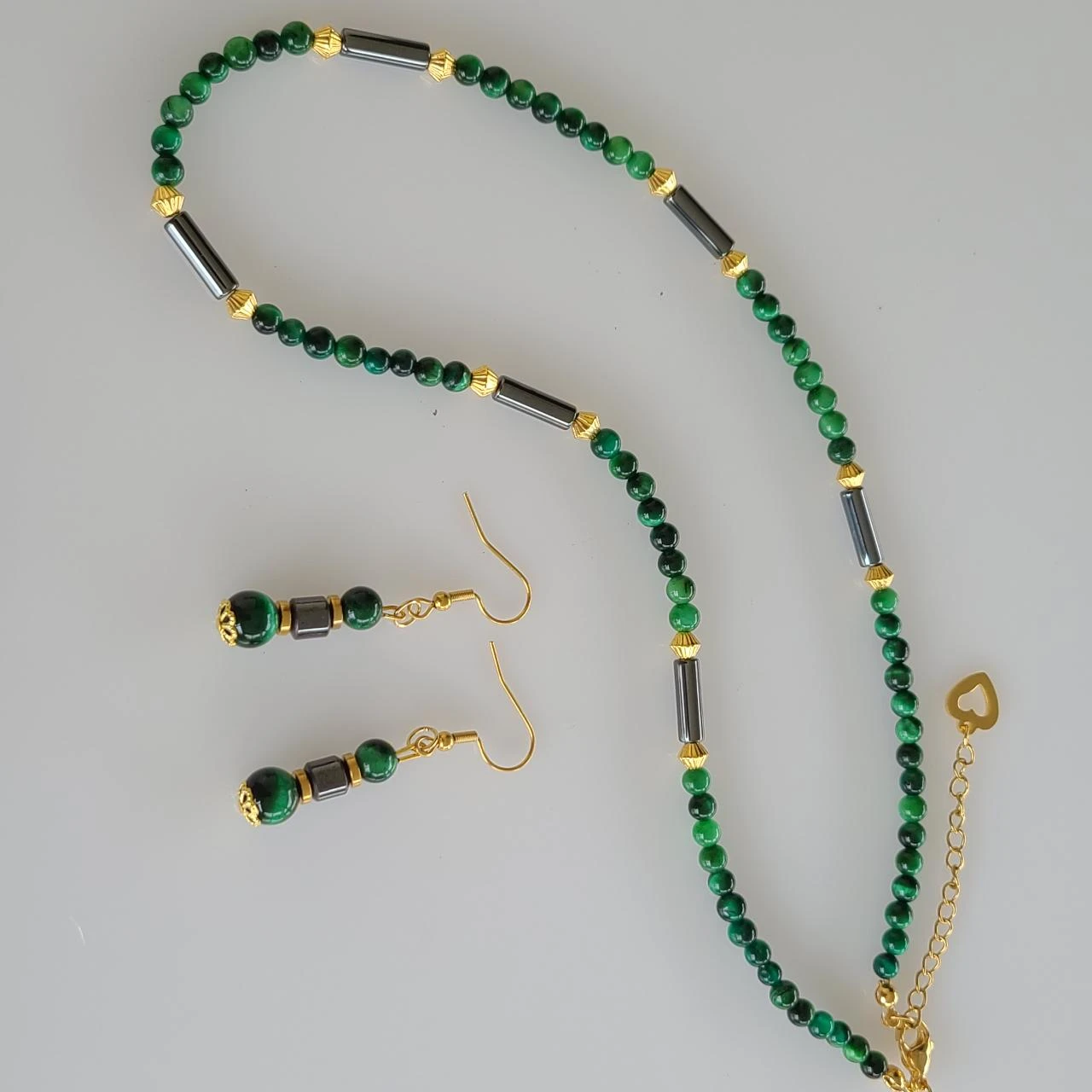 Green tinted tiger eye necklace and earrings set PA589 – photo 5